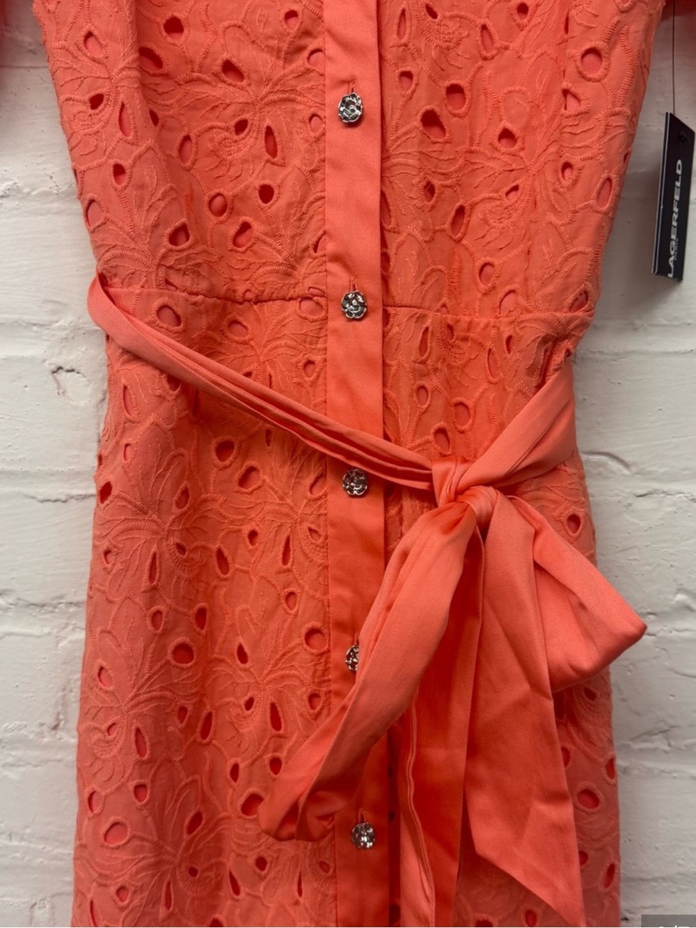 KARL LAGERFELD PARIS
Cotton Button-Front Eyelet Dress sz 8 - Picture 6 of 6